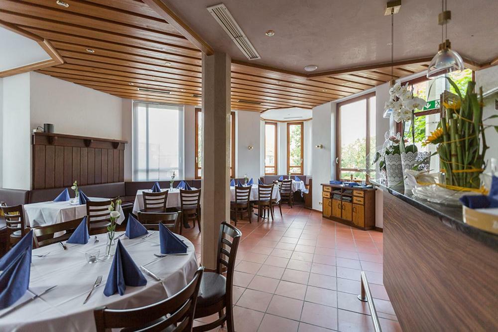 Ristorante Mare Blu Hotel Bisingen Buitenkant foto